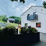 Lejlighed Ladne Miejsce-apartamenty Konradow (Lower Silesia)