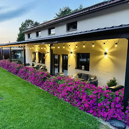 Ladne Miejsce-apartamenty Konradow (Lower Silesia)