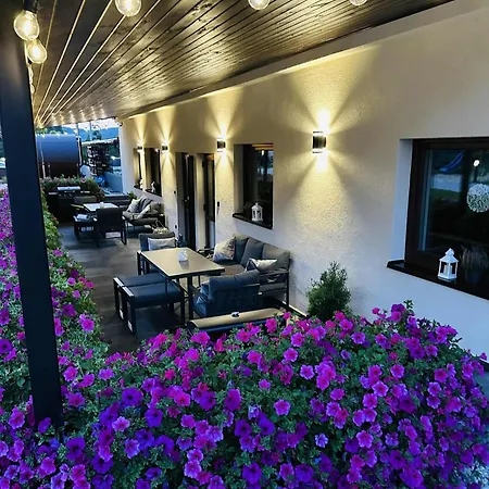 Appartamento Ladne Miejsce-apartamenty Konradow (Lower Silesia)
